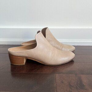 Gravity Pope Women's Leather Heeled Mules